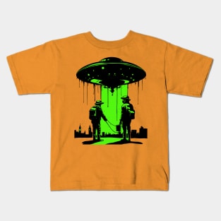The Investigation: Retro Sci-Fi Flying Saucer Kids T-Shirt
